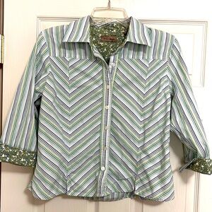i.e. Relaxed blouse, size L
